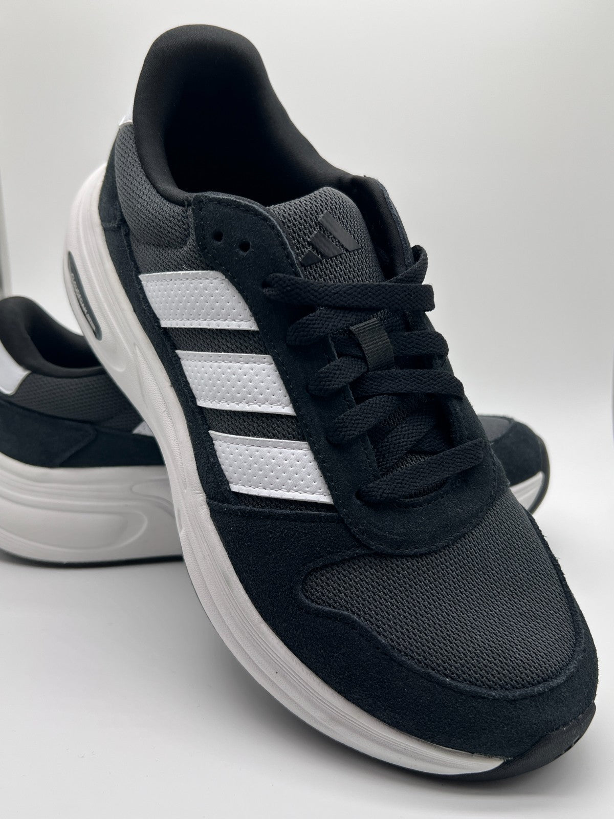 Adidas Cloudfoam Cuxxion-80S (WIDE) Mens Shoes Core Black/White kj4268 -Mens 8.5