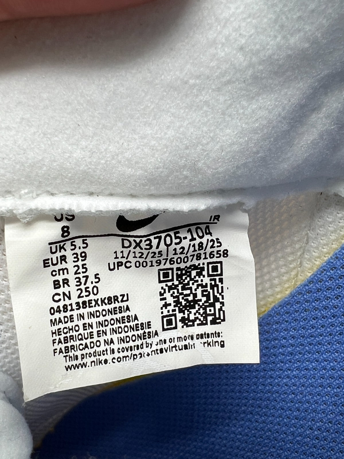 Nike Air Max INTRLK Lite White Royal Pulse Women's 8 DX3705-104 New