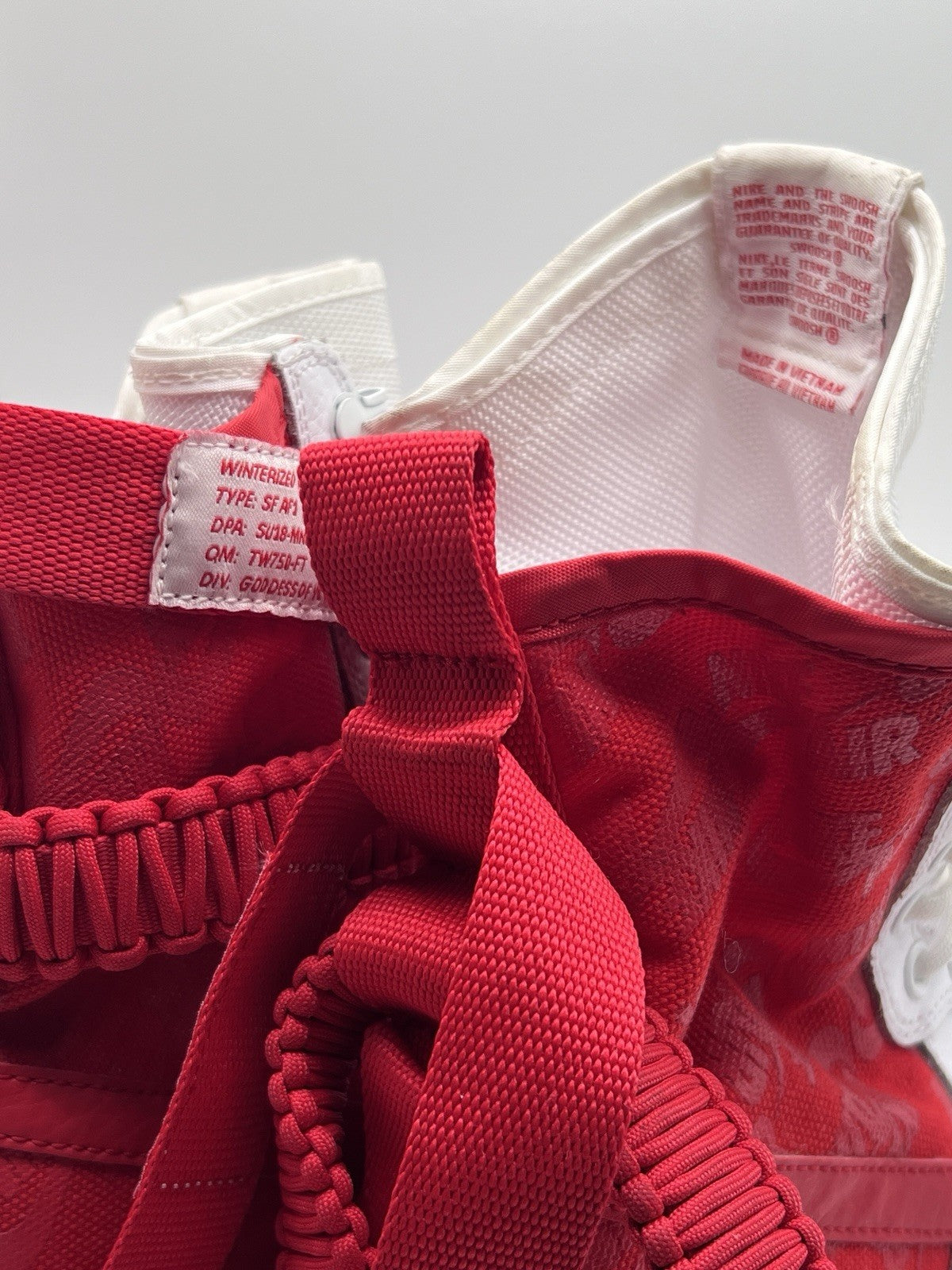 Men’s Size 10 - Nike SF Air Force 1 High White University Red