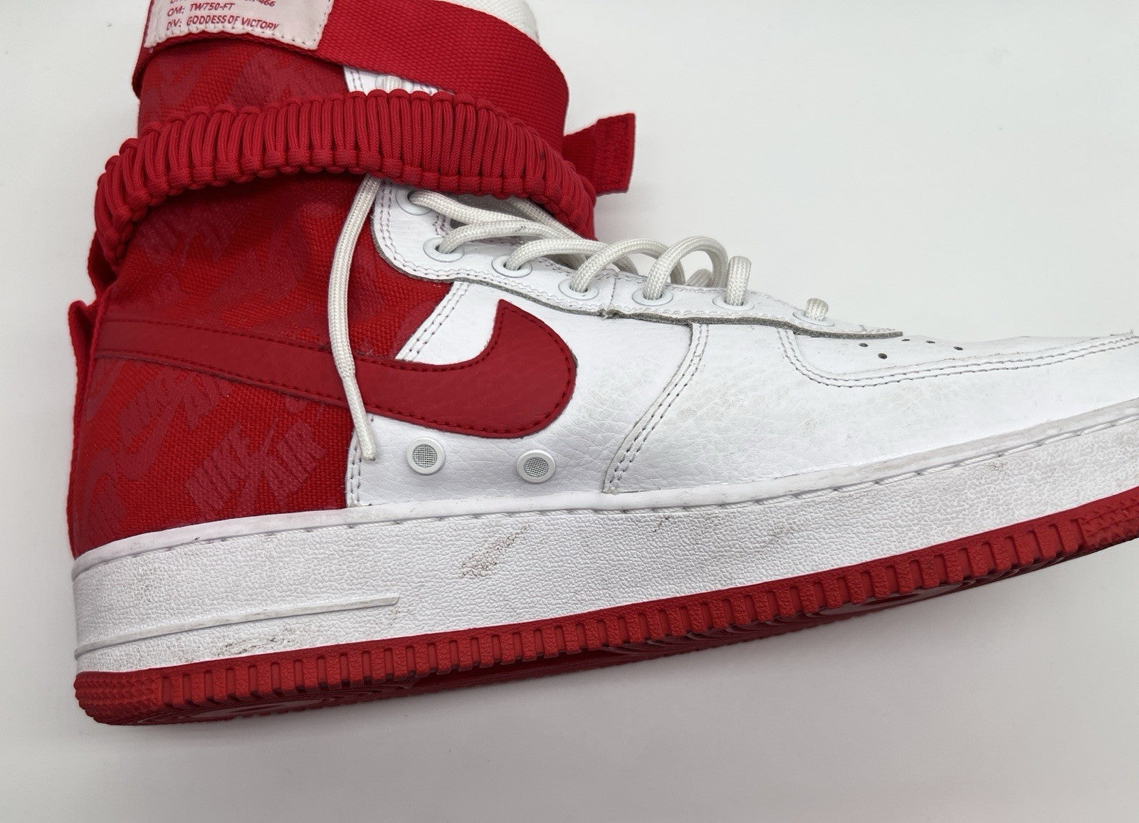Men’s Size 10 - Nike SF Air Force 1 High White University Red