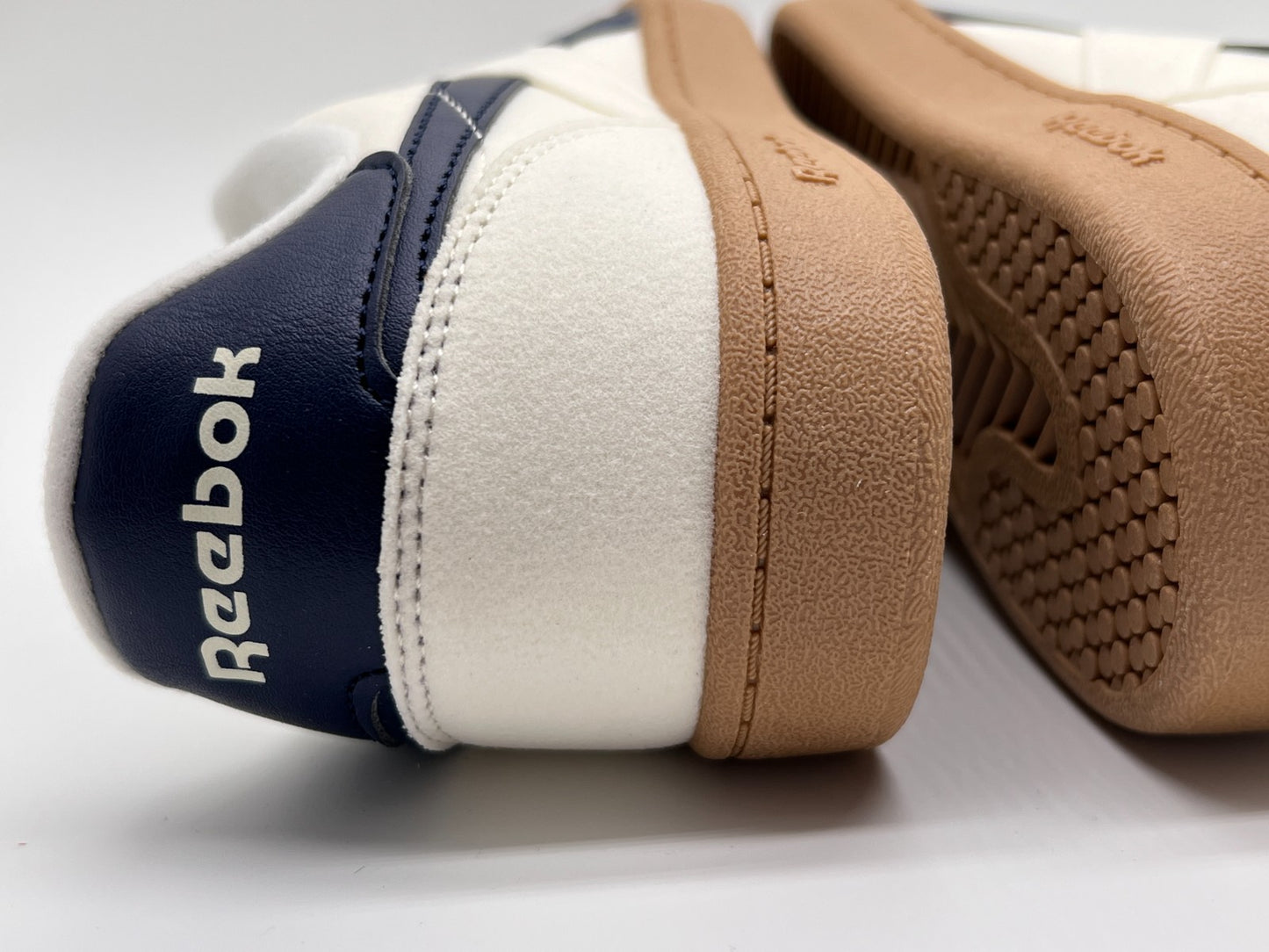 Reebok Smash Edge Navy Blue, Gray, & Off White Men’s Size