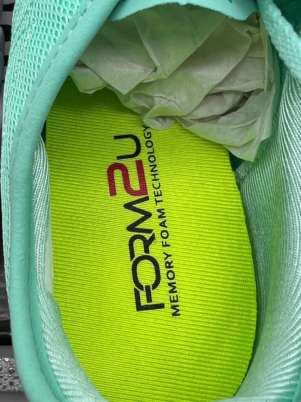 Saucony Swivel Mint S30003-3 Women's Running Shoes Size 10 NEW in Box