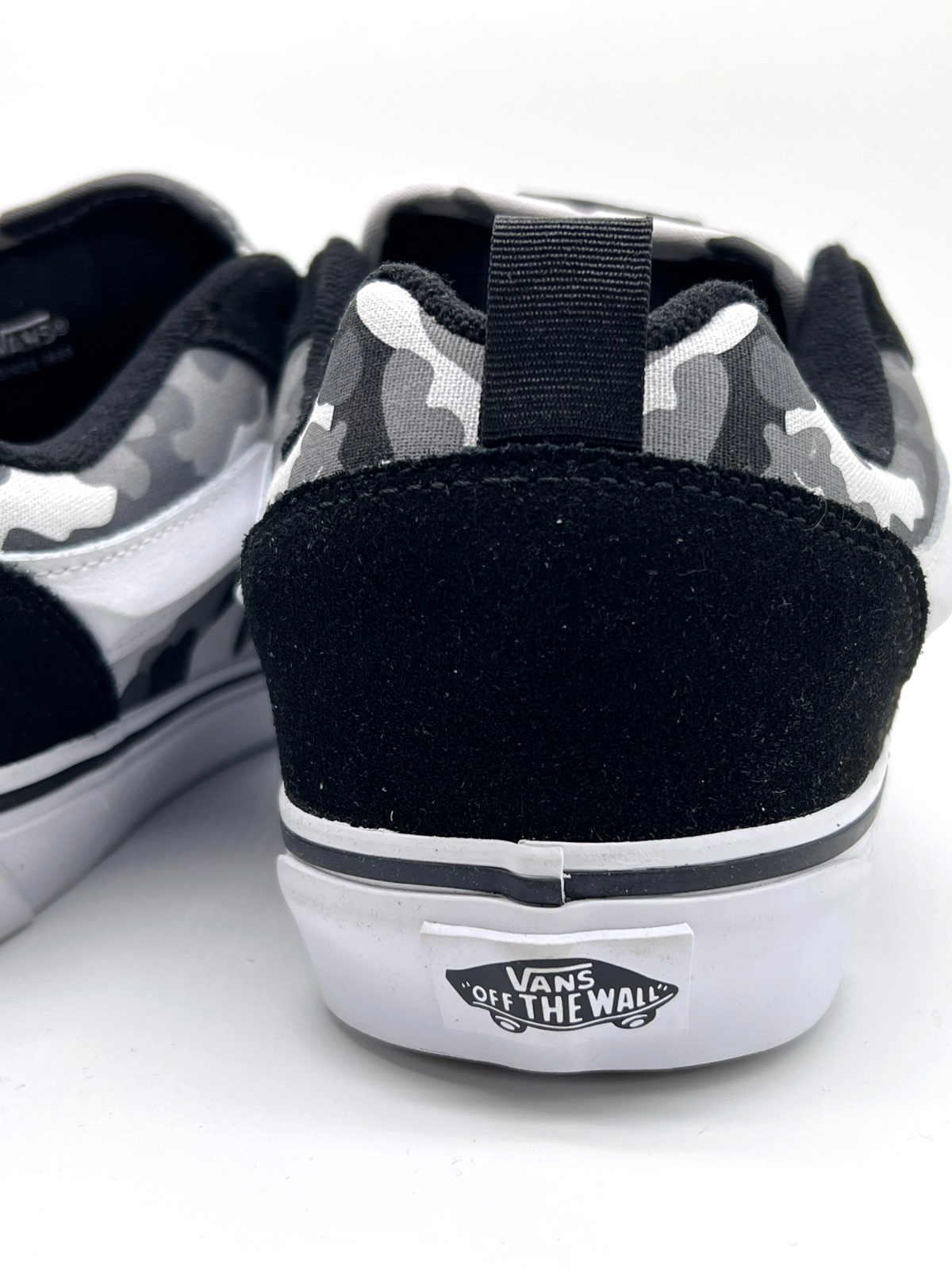 Vans Knu Skool Camo Black White VN000D22BZW Mens 8 Womens 9.5 NEW