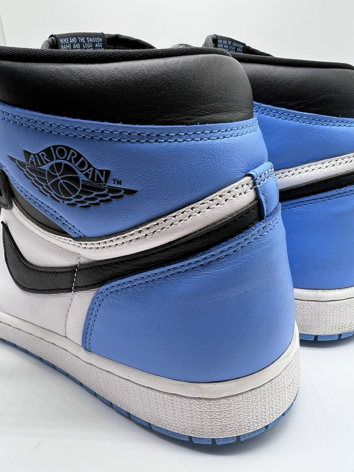 Nike Air Jordan 1 Retro High OG DZ5485-400 University Blue Mens 12.5 Used W/ Box