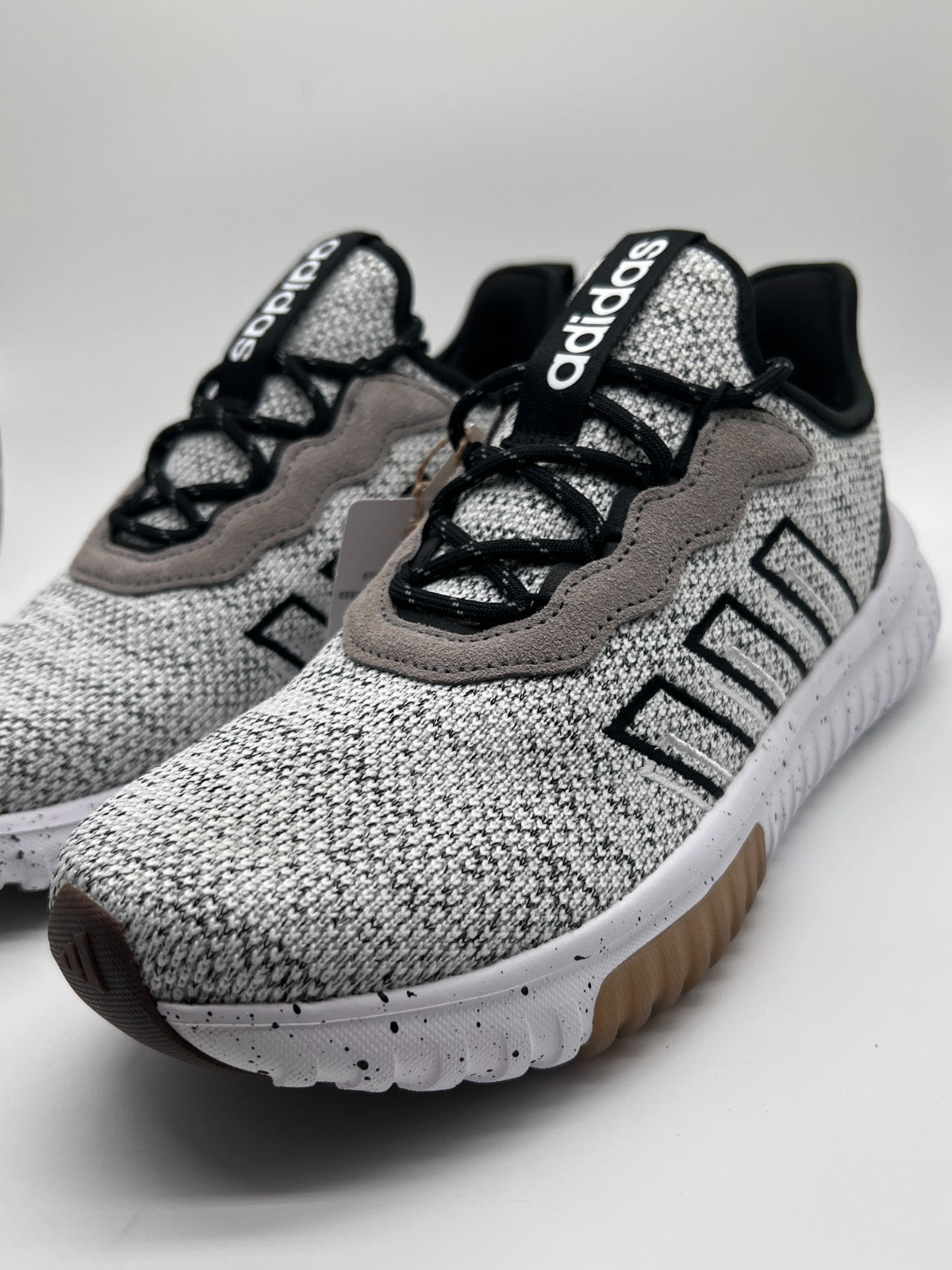 Adidas Kaptir Flow 2.0 White Black Knit Sneakers JR8505 Women's 8.5 New