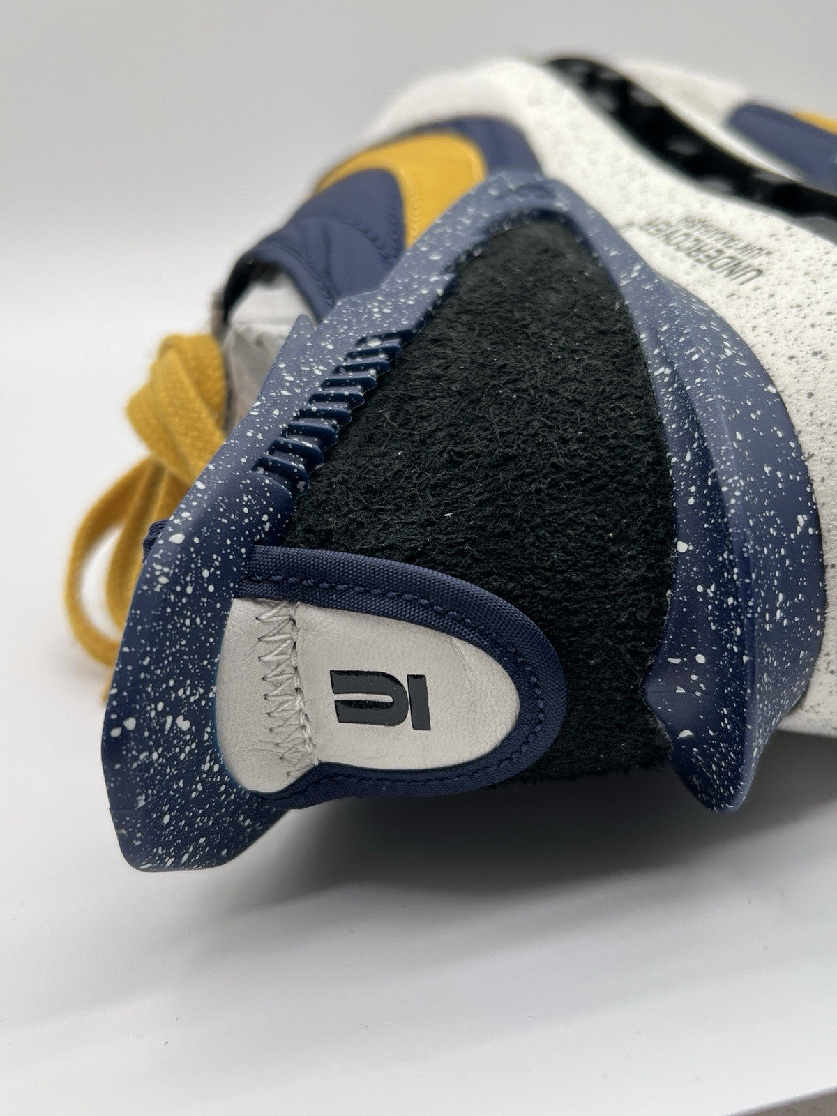 Nike x Undercover Daybreak CJ3295-400 Obsidian Gold Dart M12.5 / W14 New In Box