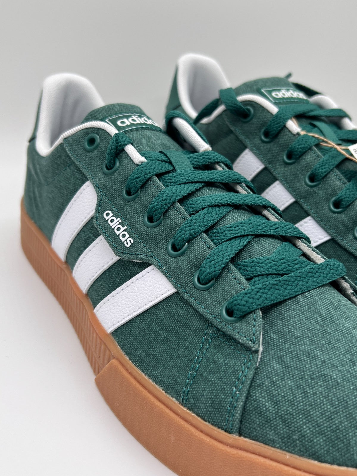 Adidas Daily 3.0 Green White Gum Men's Sneakers IF7487 Size 9.5 New