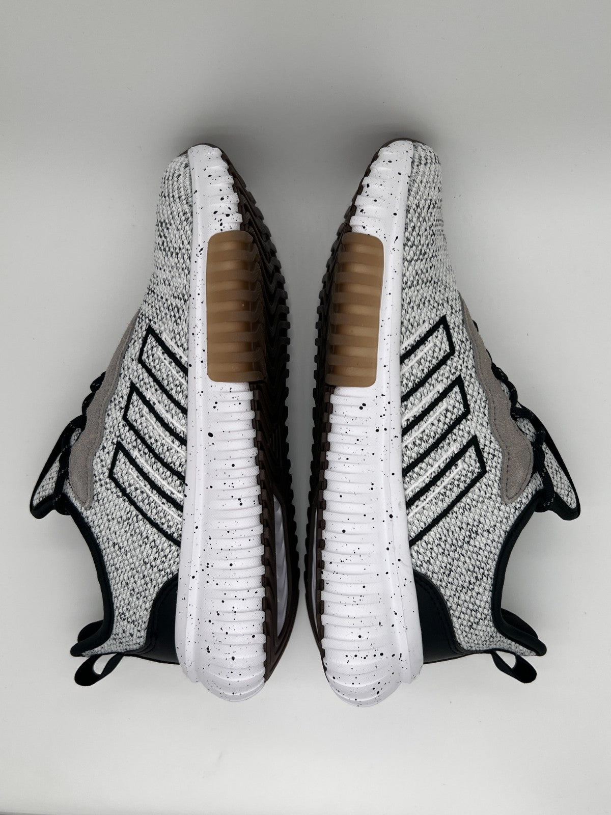 Adidas Kaptir Flow 2.0 White Black Knit Sneakers JR8505 Women's 8.5 New