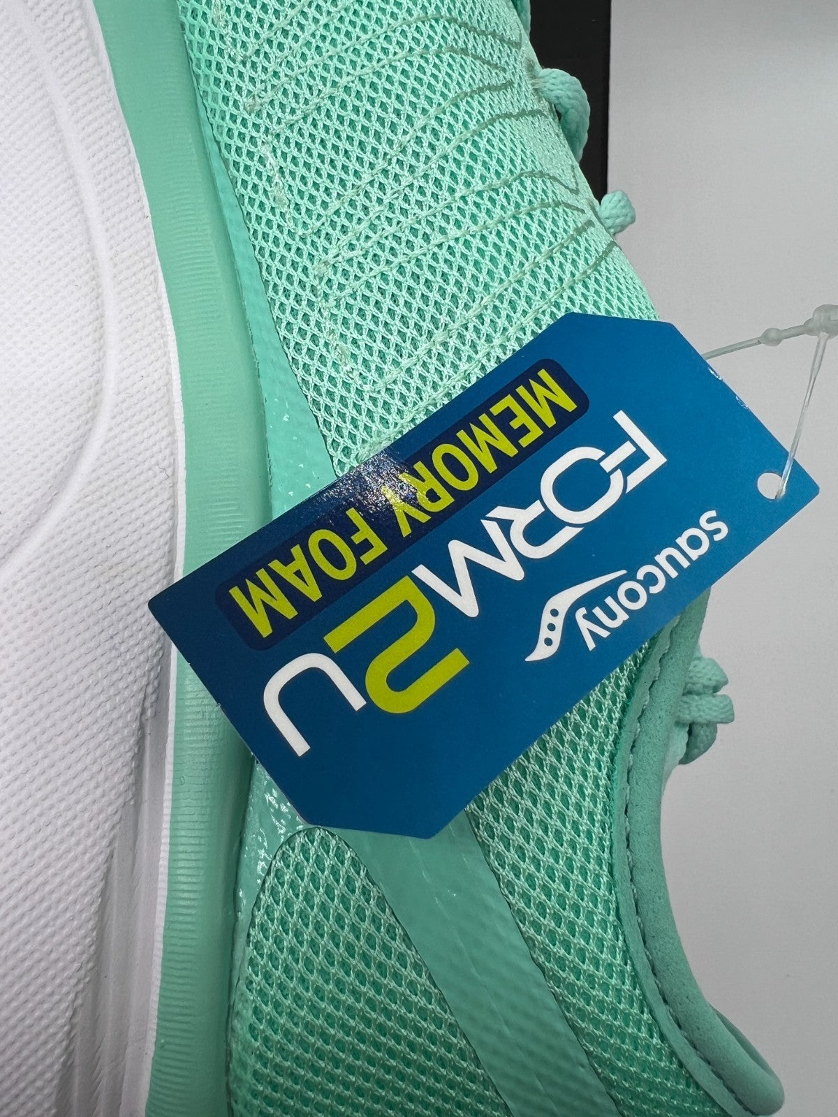 Saucony Swivel Mint S30003-3 Women's Running Shoes Size 10 NEW in Box