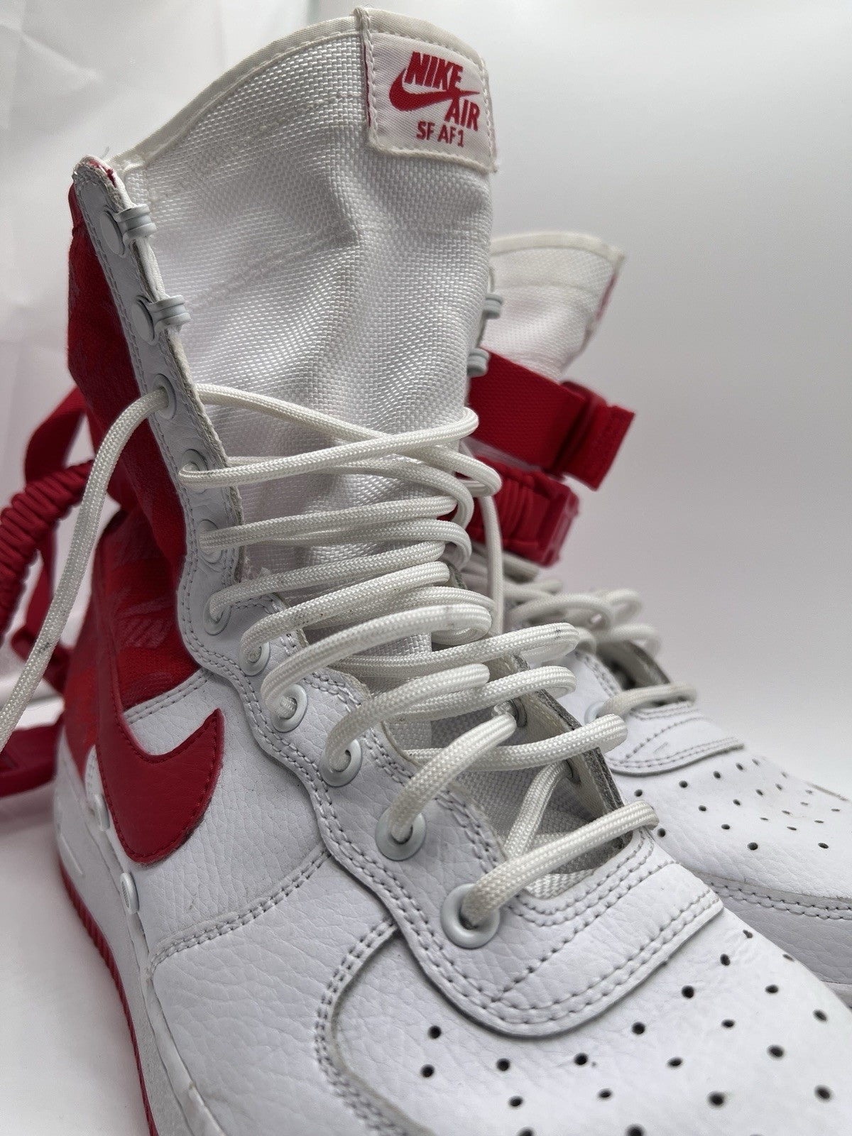 Men’s Size 10 - Nike SF Air Force 1 High White University Red