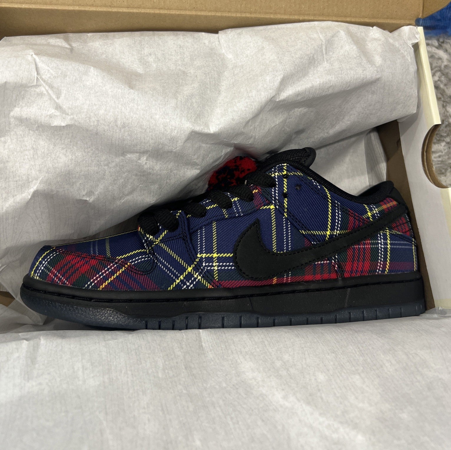 Nike Dunk Low SB Nardwuar Men’s Size 7.5, Women’s Size 9