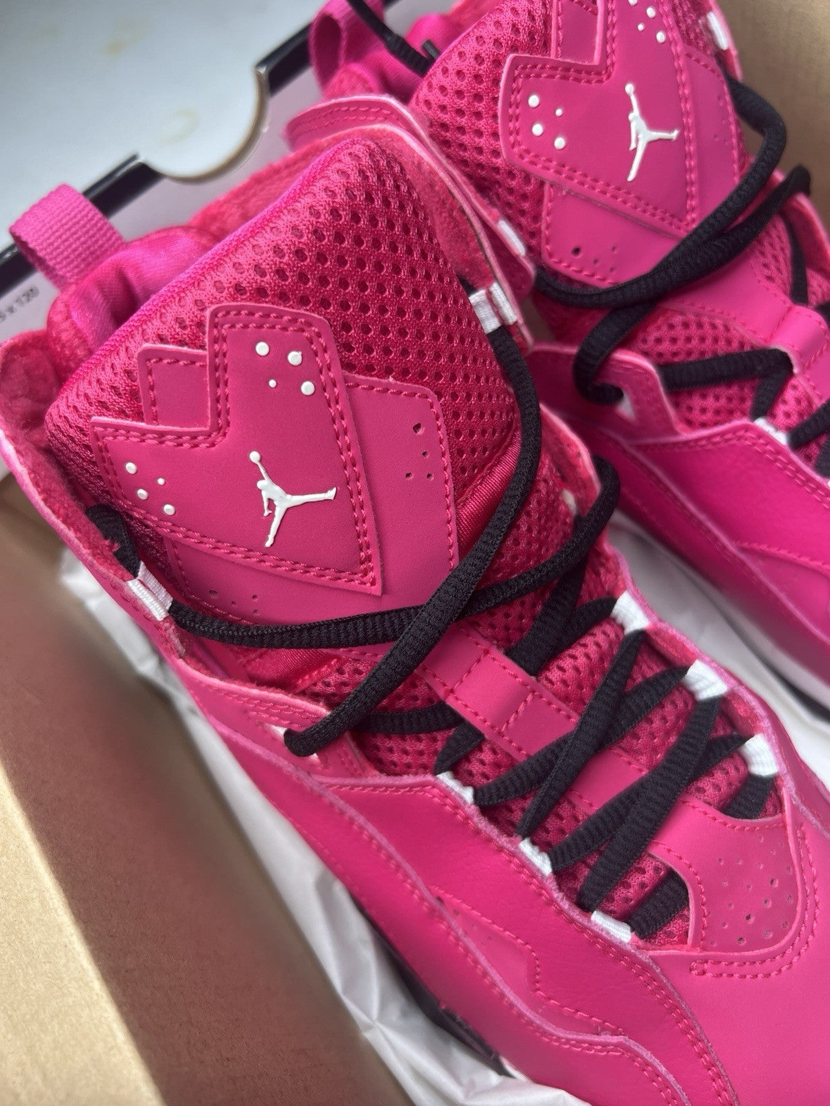 Air Jordan True Flight GG Valentine's Day Vivid Pink 7Y Big Kids New with Box