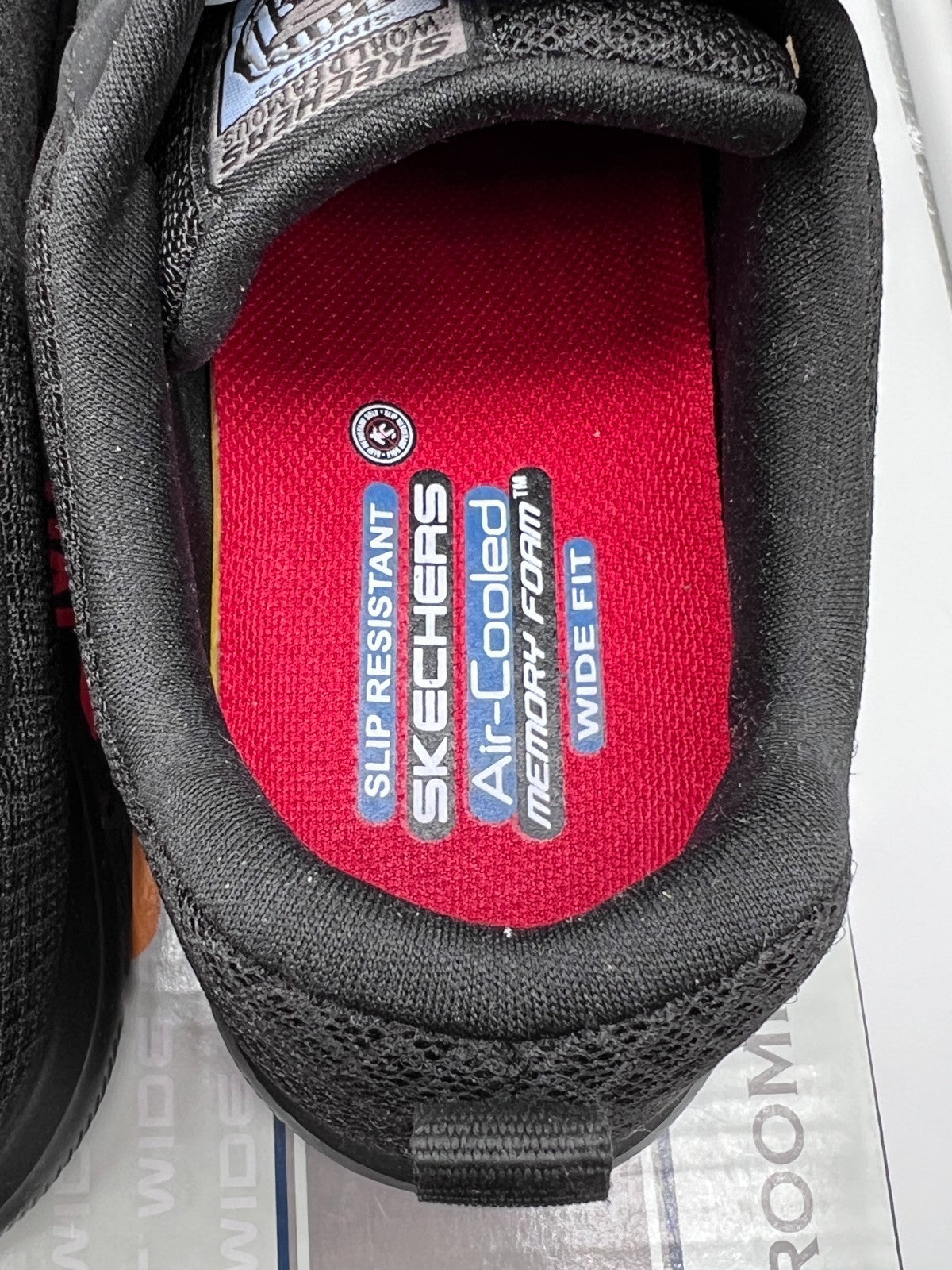 Skechers Work Ghenter Bronaugh SR 77210W BLK Women's 6 Wide - New in Box
