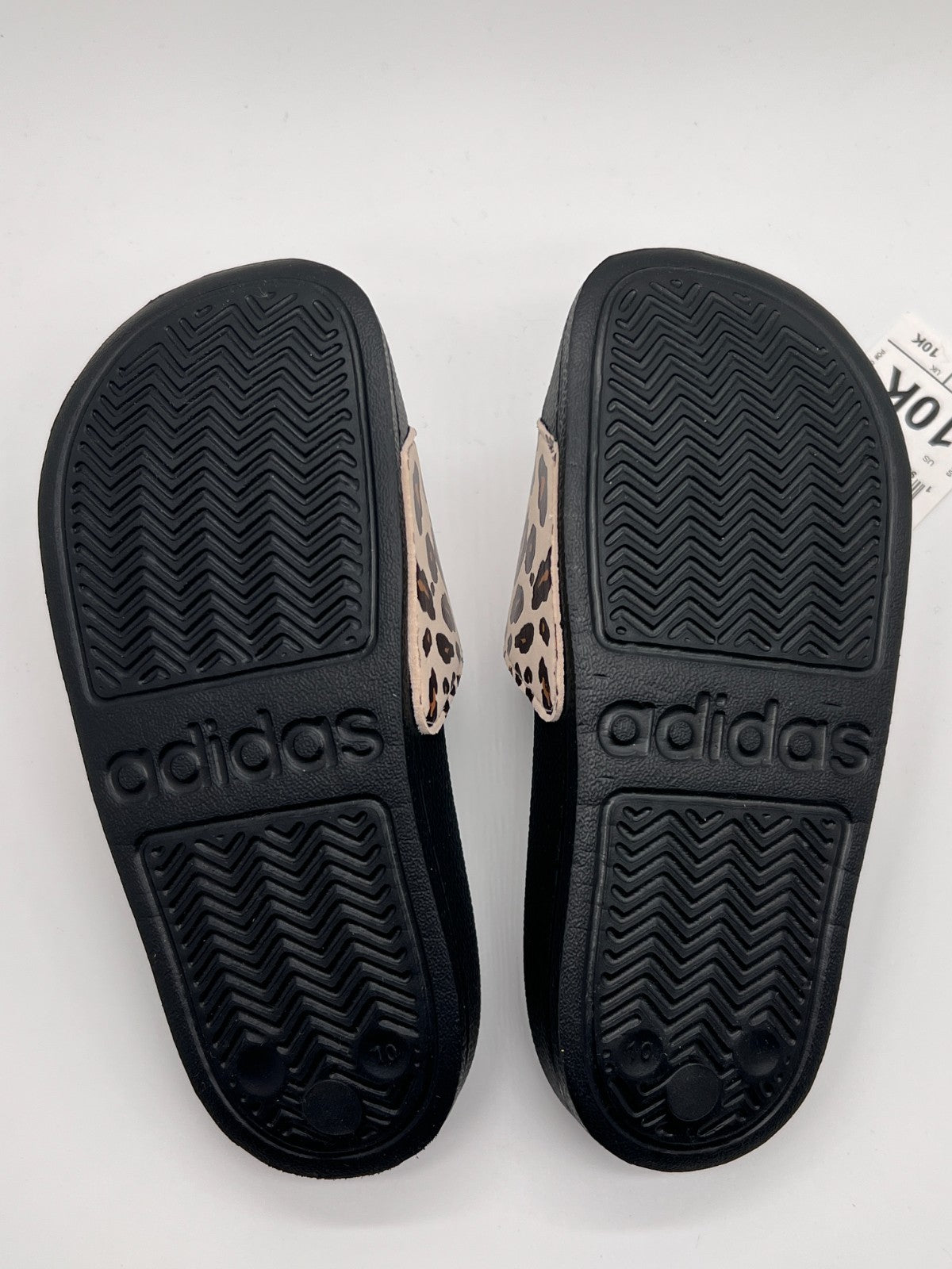 adidas Adilette Shower Logo Leopard Slides Kids 10K NEW With Box