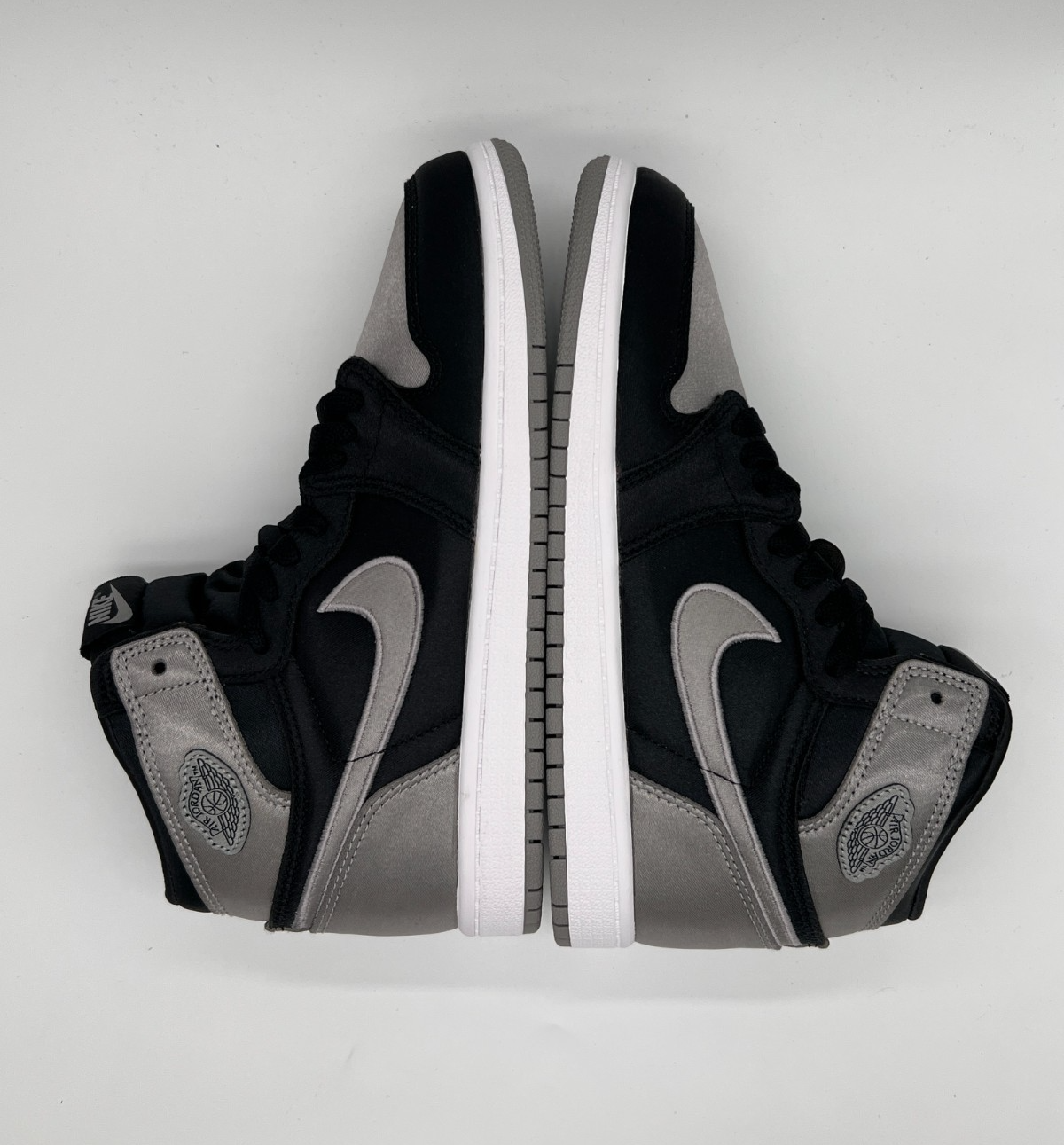 Nike Air Jordan 1 Retro High OG PS Black Medium Grey FD5304-010 Size 3Y New