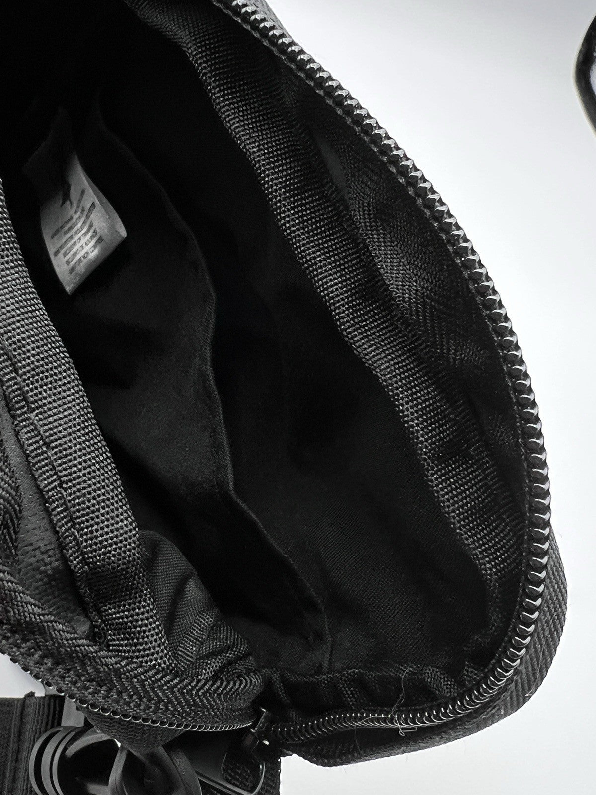 LRG Remix Utility Crossbody Bag Black Multi Shoulder Bag New With Tags