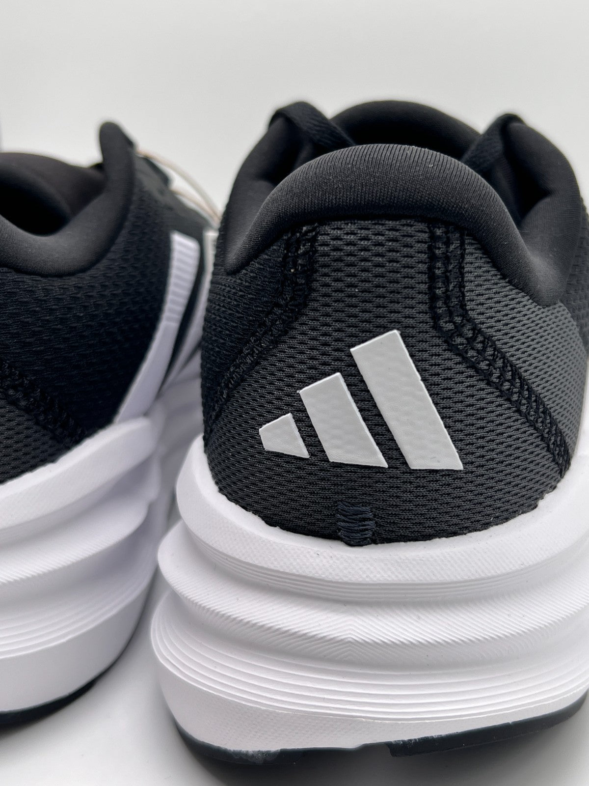 adidas Galaxy 7 ID8760 Black White Running Shoes Men's Size 11 New w/ Box