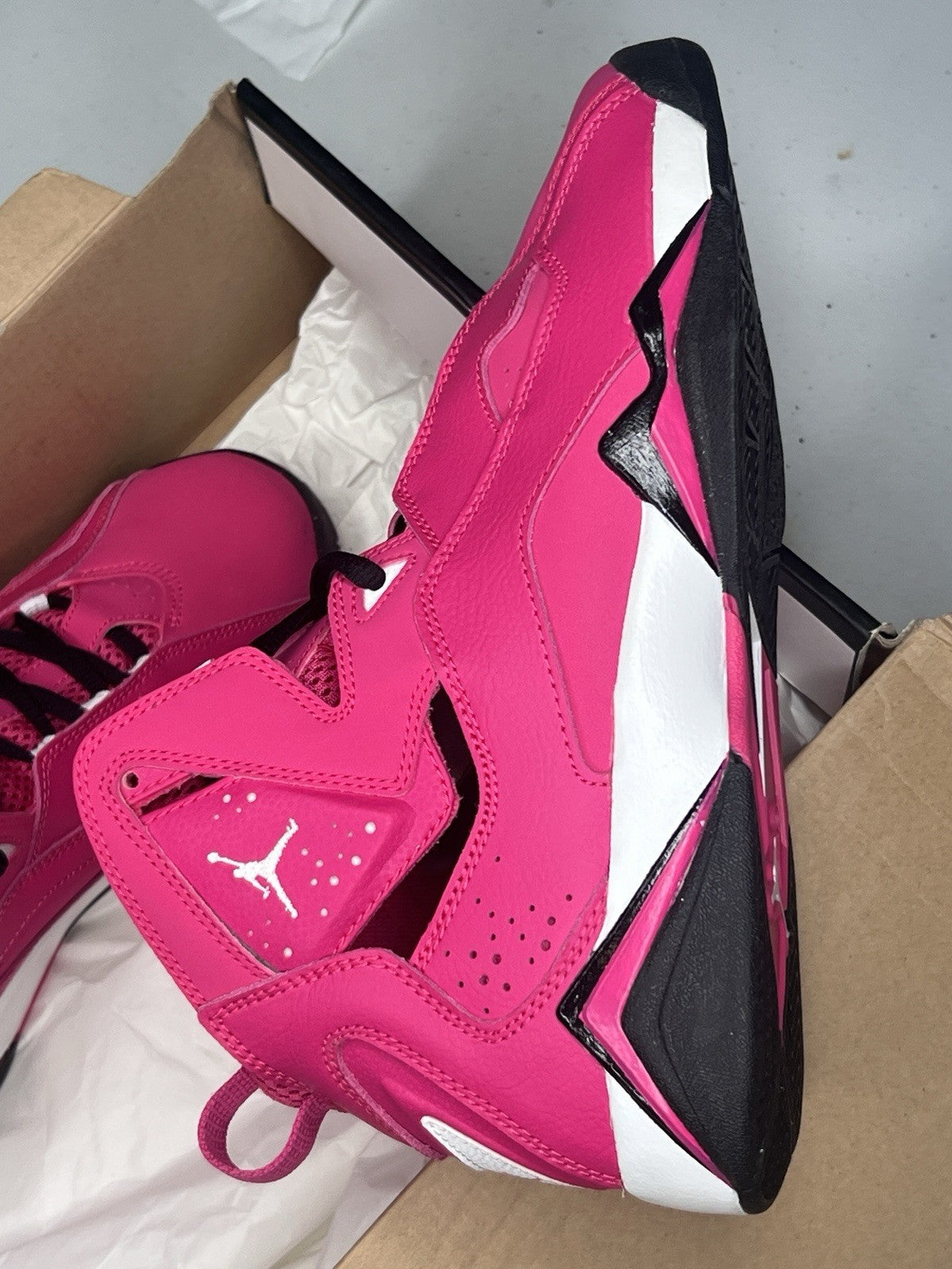 Air Jordan True Flight GG Valentine's Day Vivid Pink 7Y Big Kids New with Box