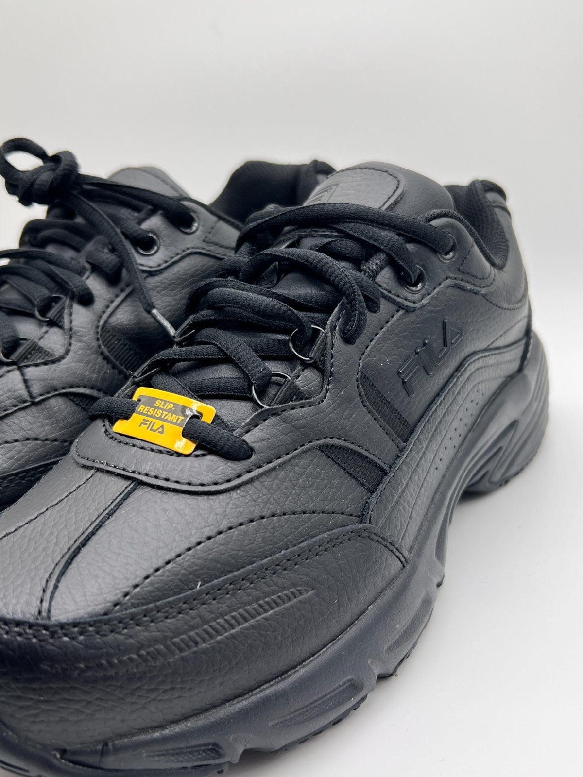 FILA Memory Workshift SR 4E Wide Slip Resistant Work Shoes Men's Size 9 NEW