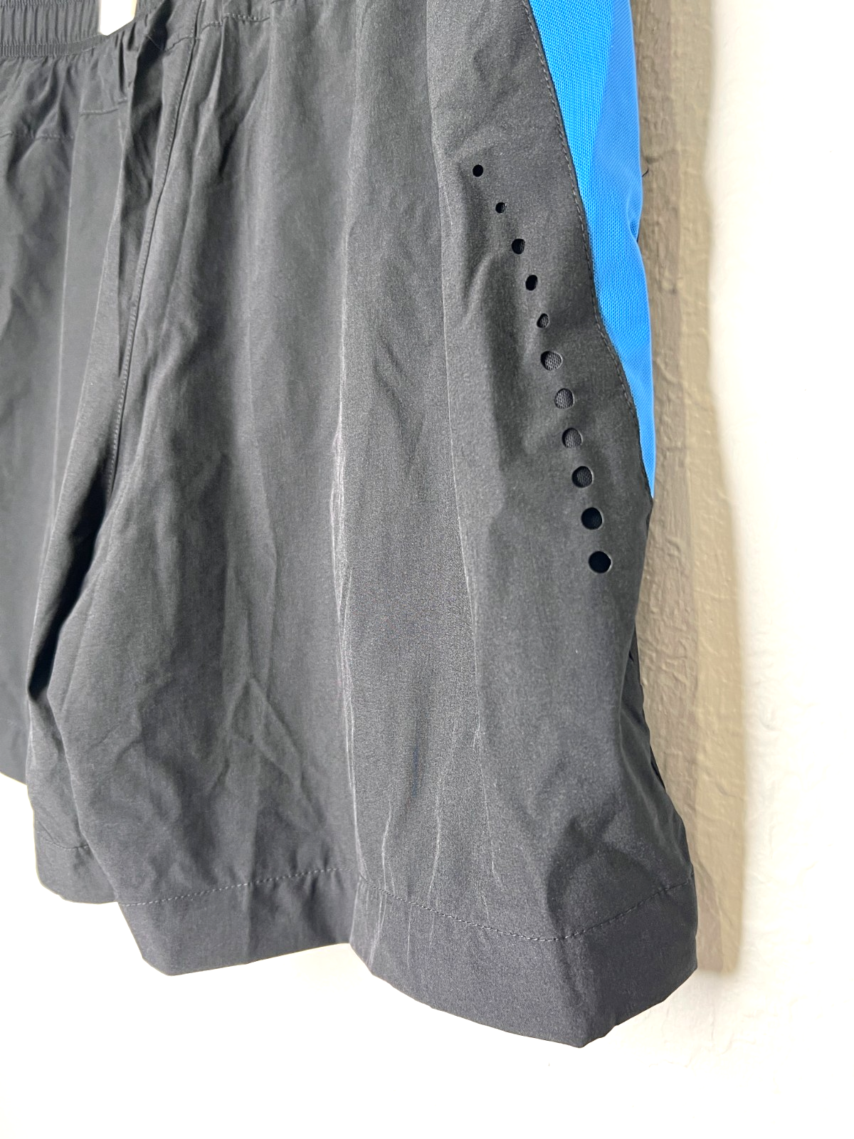 Hidden NY x Umbro Shorts Kaleidoscope Black/Blue Size L