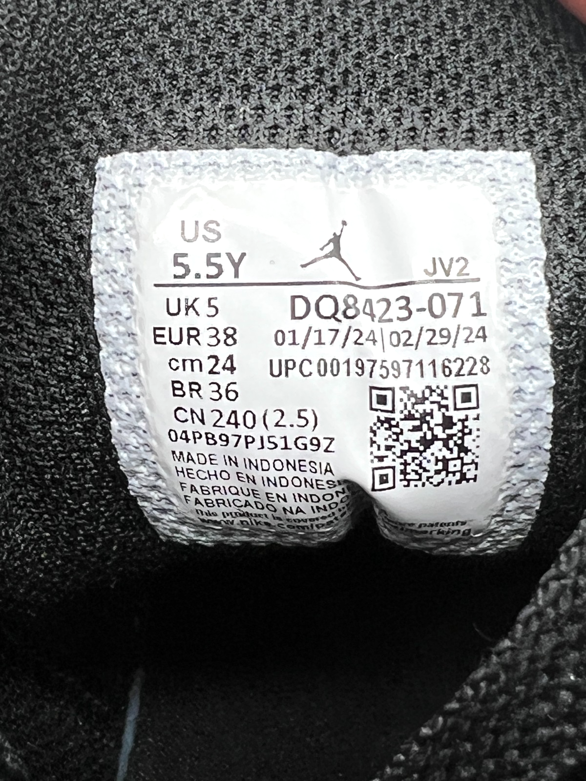 Nike Air Jordan 1 Mid Black/Metallic Gold-White GS Sz 5.5y New Rare DQ8423-071