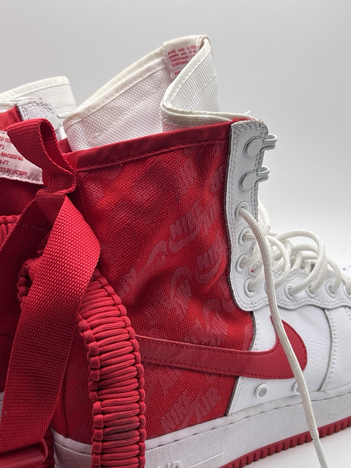 Men’s Size 10 - Nike SF Air Force 1 High White University Red