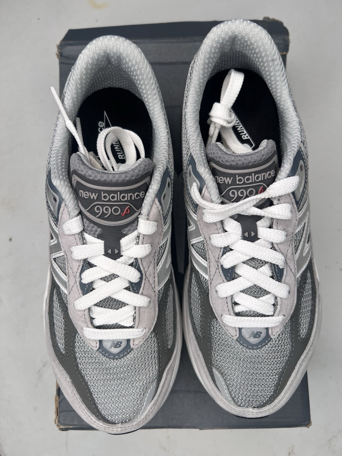 New Balance FuelCell 990v6 Big Kids Size 4.5 Grey Sneakers GC990GL6 NEW