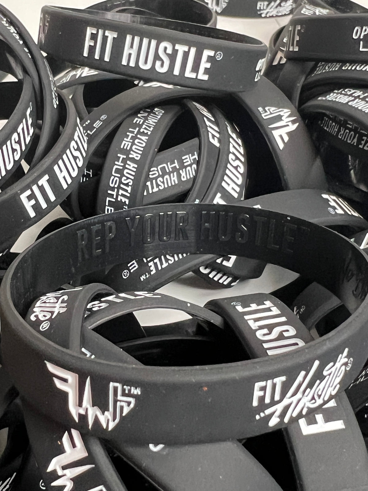 Fit Hustle® Motivation Wristband – Black Silicone Motivational Band